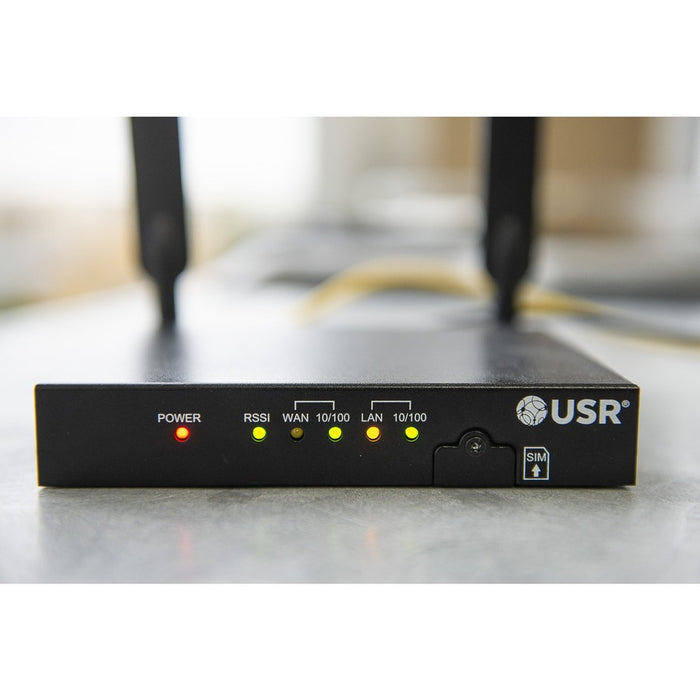 USRobotics Courier USR3513 1 SIM Cellular, Ethernet Modem/Wireless Router